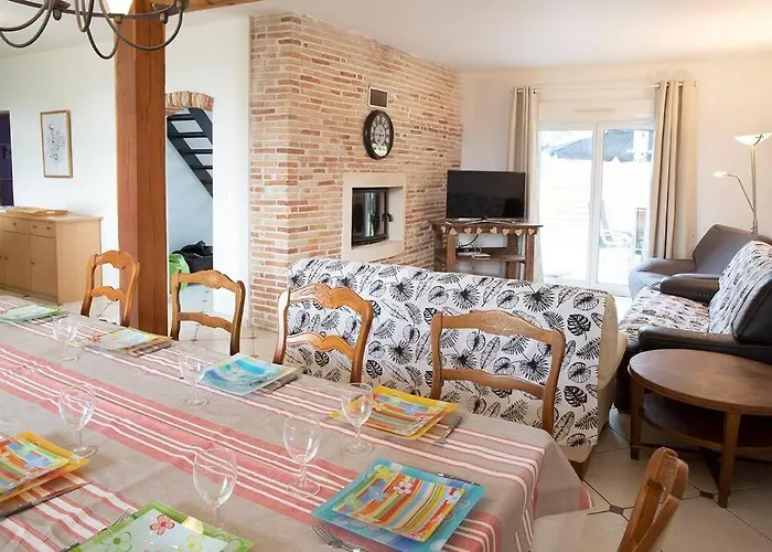 Maison Familiale Proche Du *