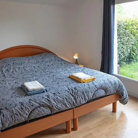 Holiday home Maison Familiale Proche Du